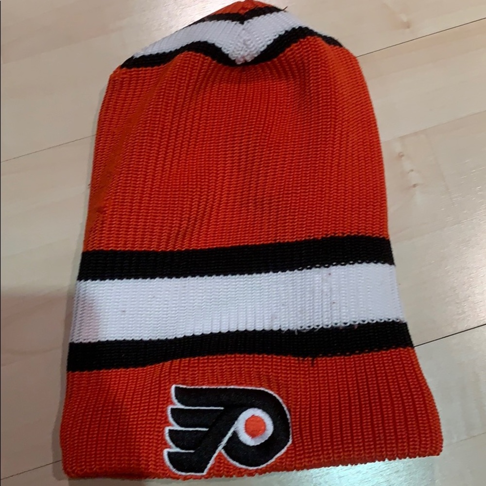Hockey Sockey Toque